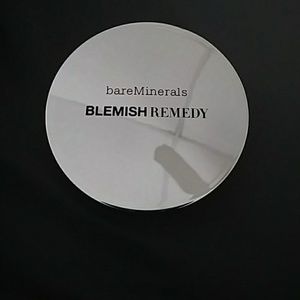 Bare Minerals Blemish Remedy Loose Powder
